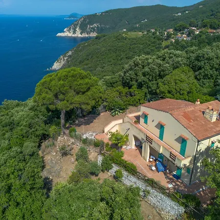 L'aietta Di Maciarello By Interhome